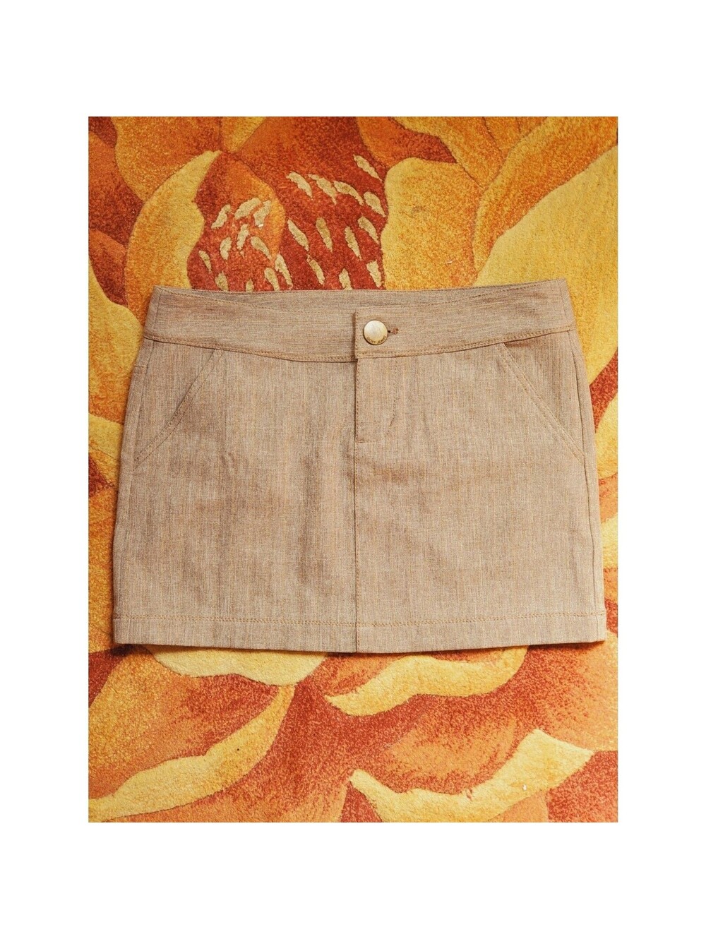 DKNY Jeans Y2K Beige Mini Skirt Size 9 Stretch Low Rise Club 2000s Metallic